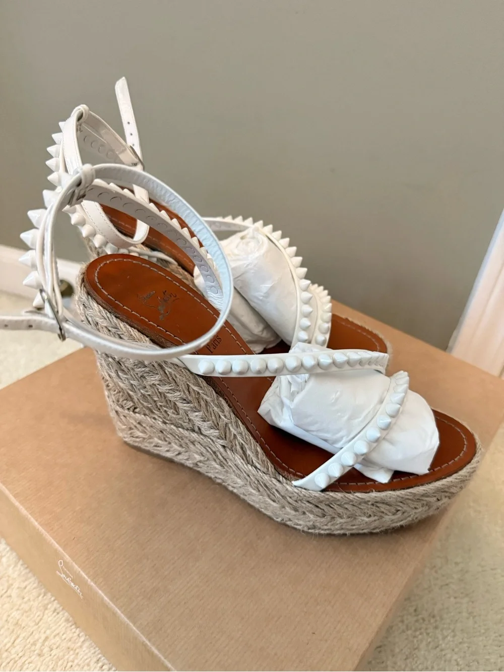 Christian Louboutin Mafaldina Zeppa 120 White Spiked Espadrille Wedges 39